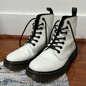 White Dr. Martens Ankle lace-up boots